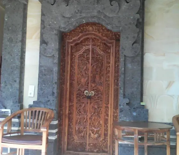 Lilir House *